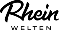 Schriftzug Rhön Welten in schwarzer kalligrafischer Schrift